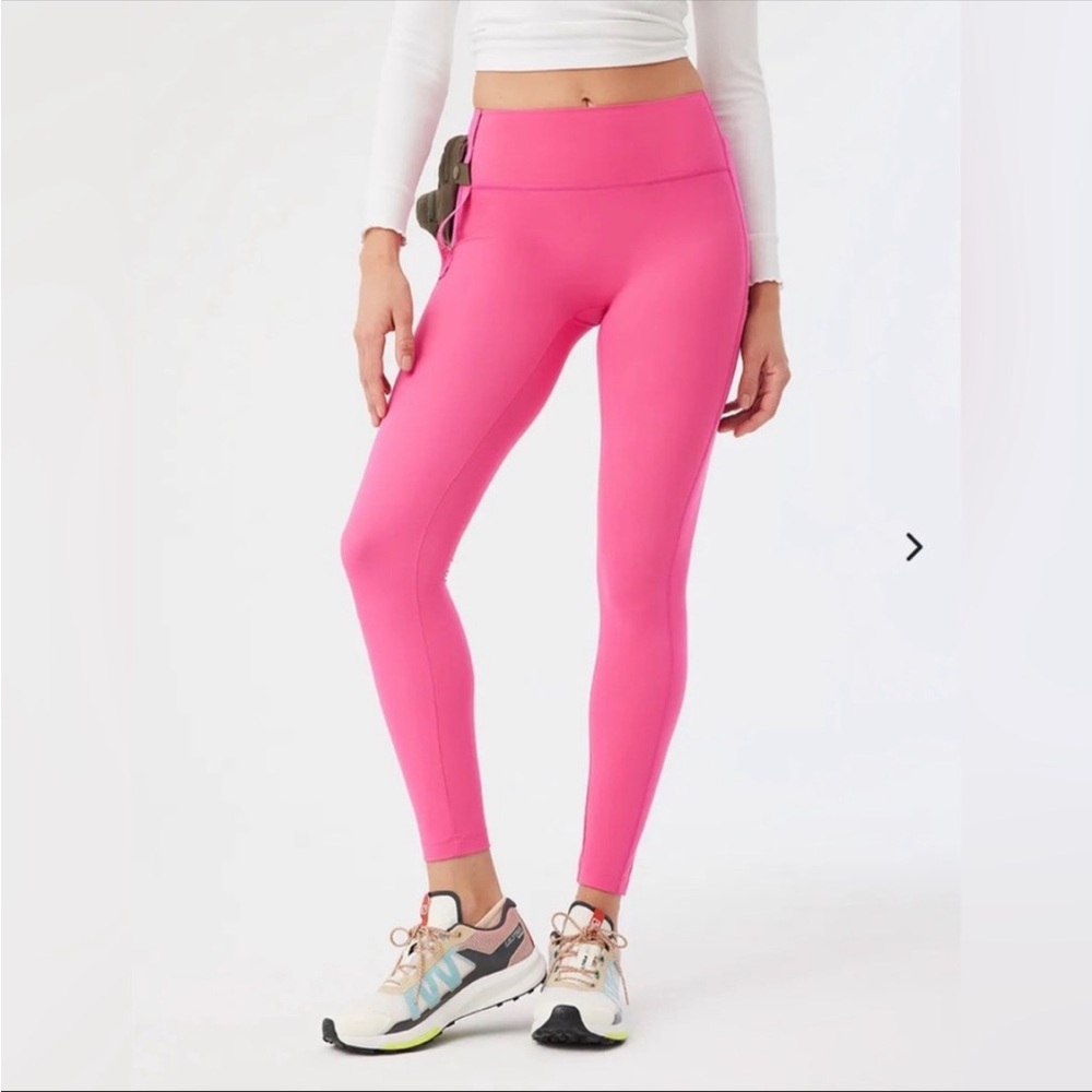 Outdoor Voices Snacks 7/8 Leggings (no mini backpack)